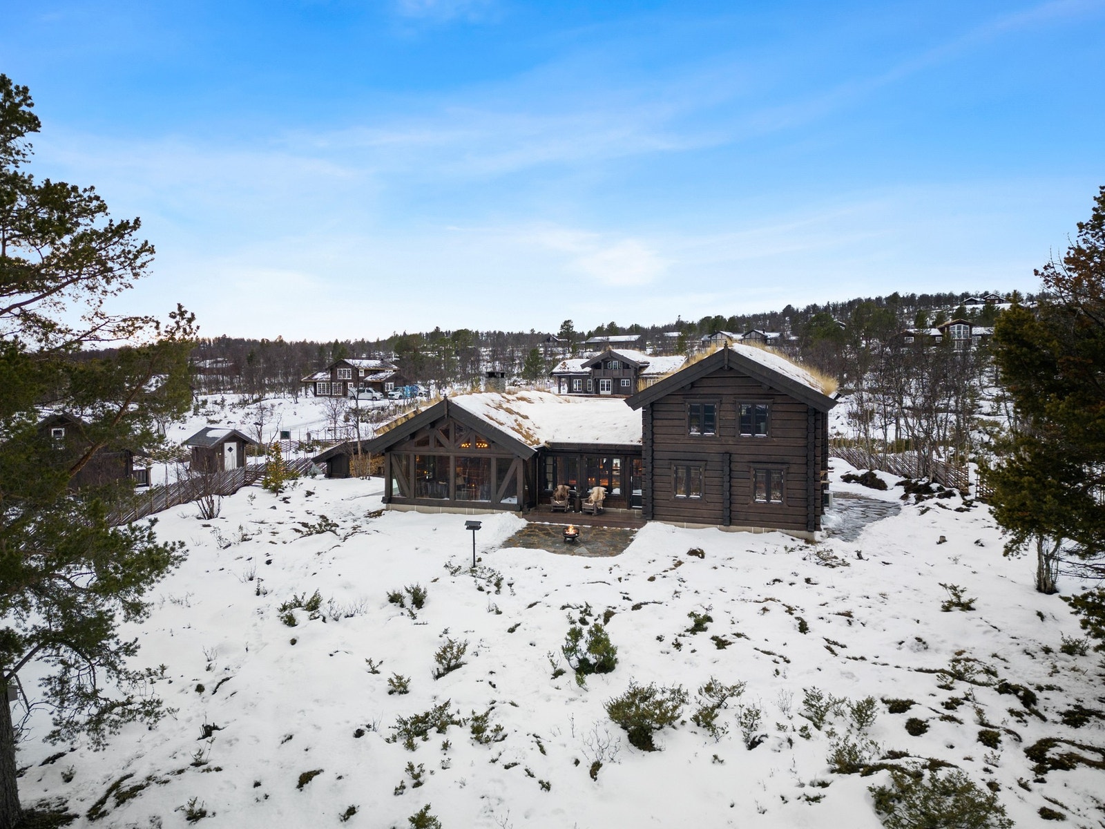 Boligen har stor terrasse på 46,6 kvm med svært gode solforhold. Galleribilde