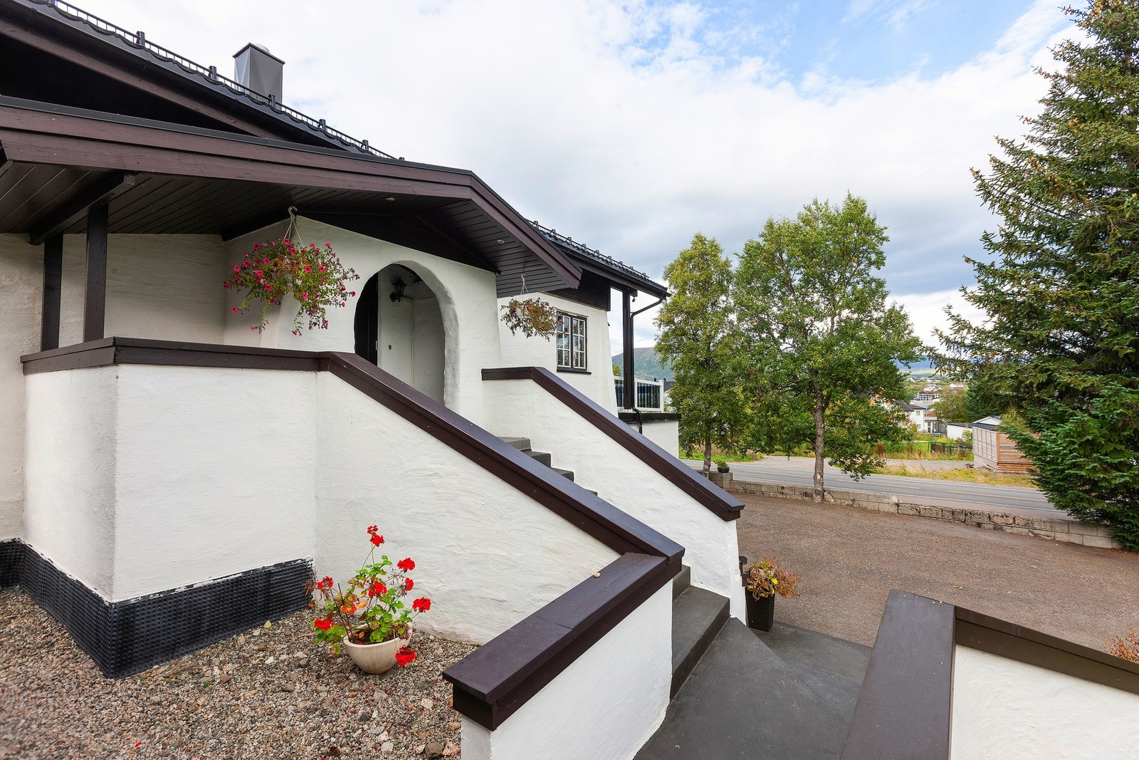 Trapp opp til inngangspartiet. Galleribilde