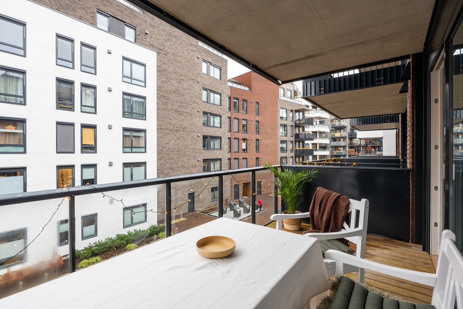 Frysjaparken kombinerer moderne byliv med naturnær beliggenhet - perfekt for deg som vil bo tilbaketrukket ved inngangsporten til marka. Galleribilde