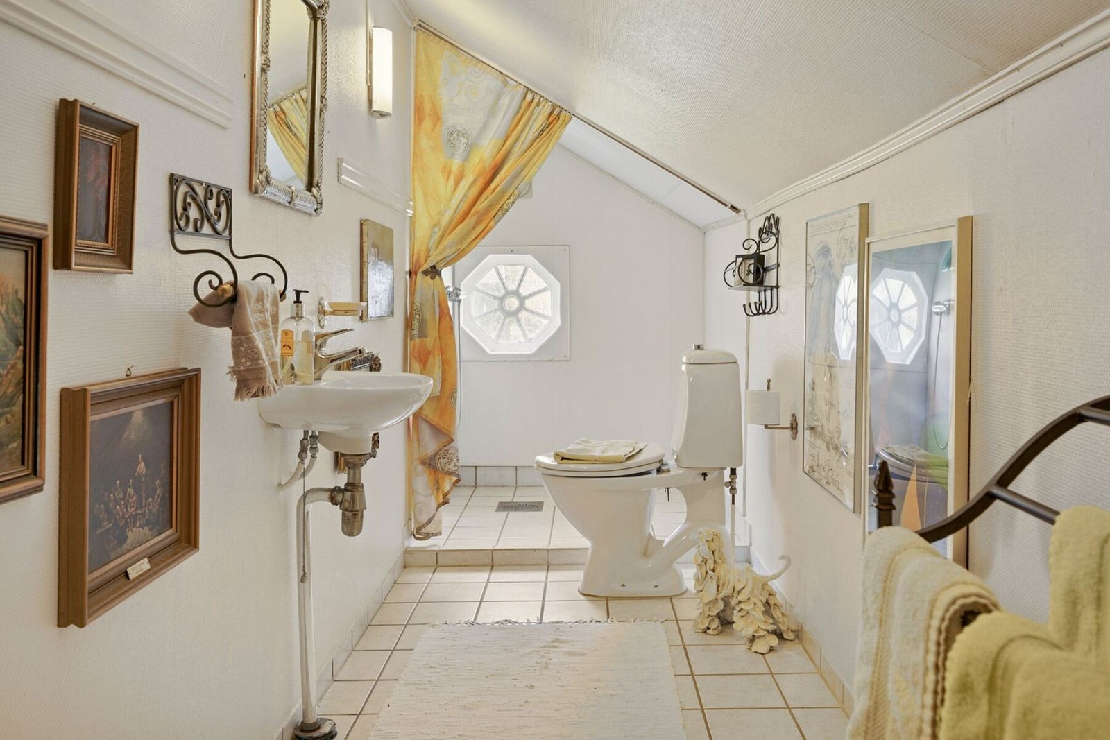 Bad nr. 2 i andre etasje. Galleribilde