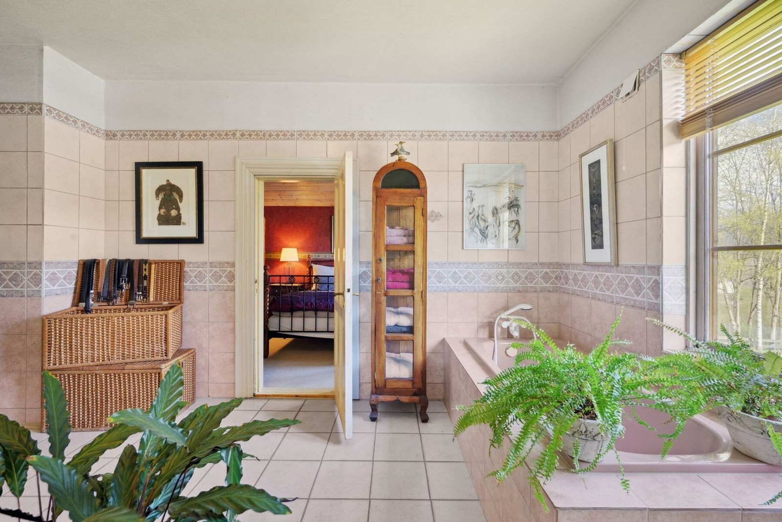 Bad nr. 1 i andre etasje. Galleribilde