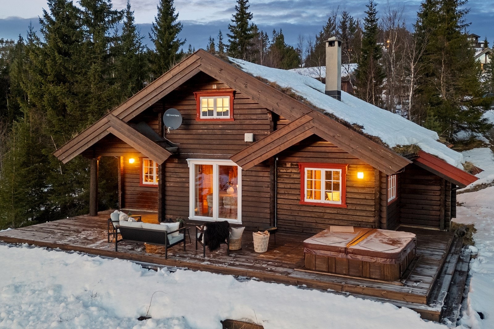 Heimdal Eiendomsmegling v/Thomas Johnsen ønsker velkommen til Fagerliveien 315! Galleribilde