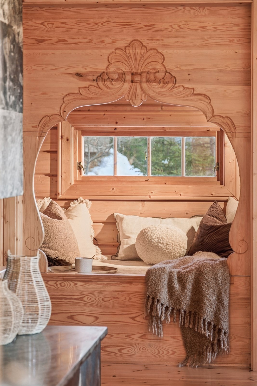 På stuen er det i tillegg en koselig sovealkove. Galleribilde