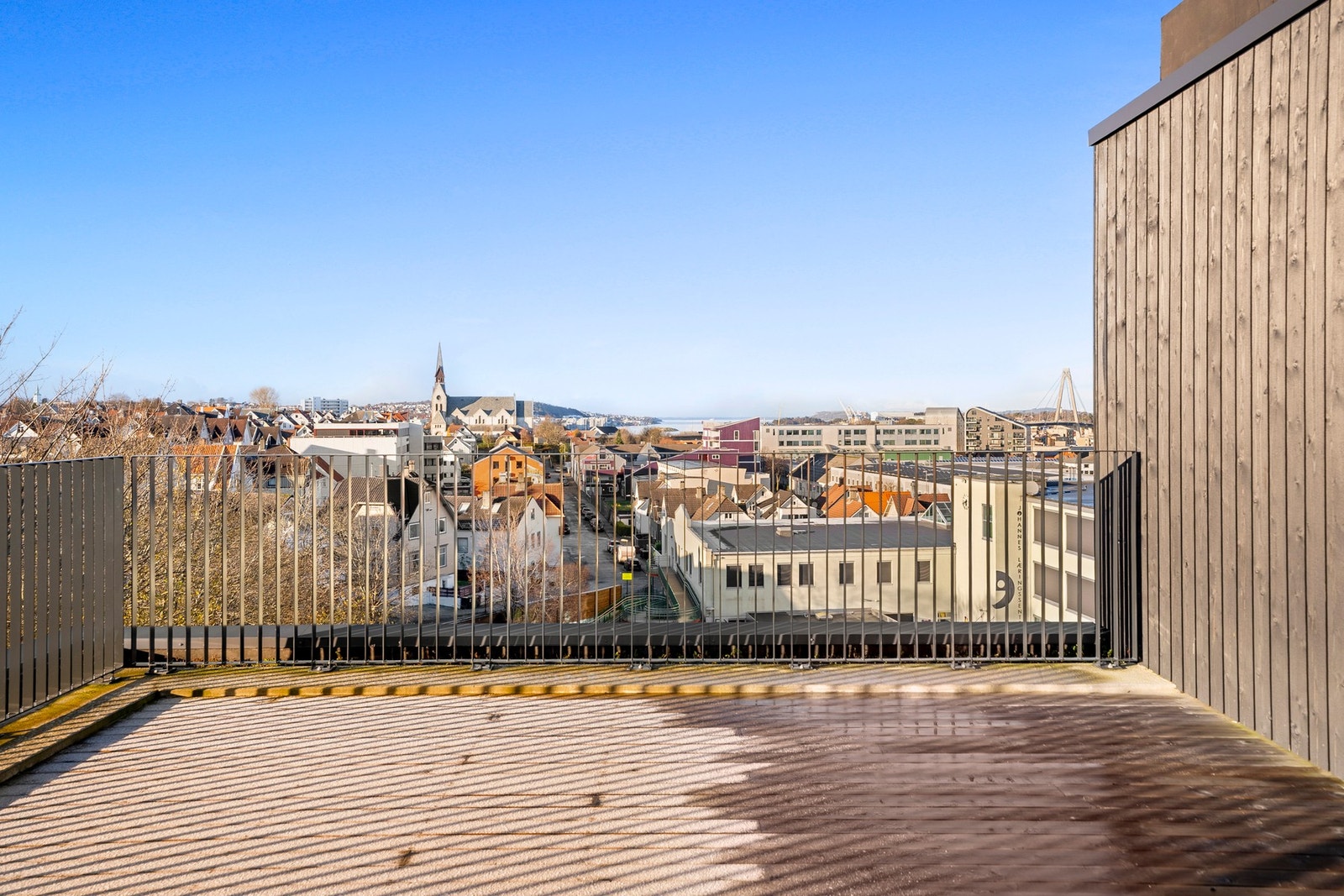 Utsikt fra felles takterrasse. Galleribilde
