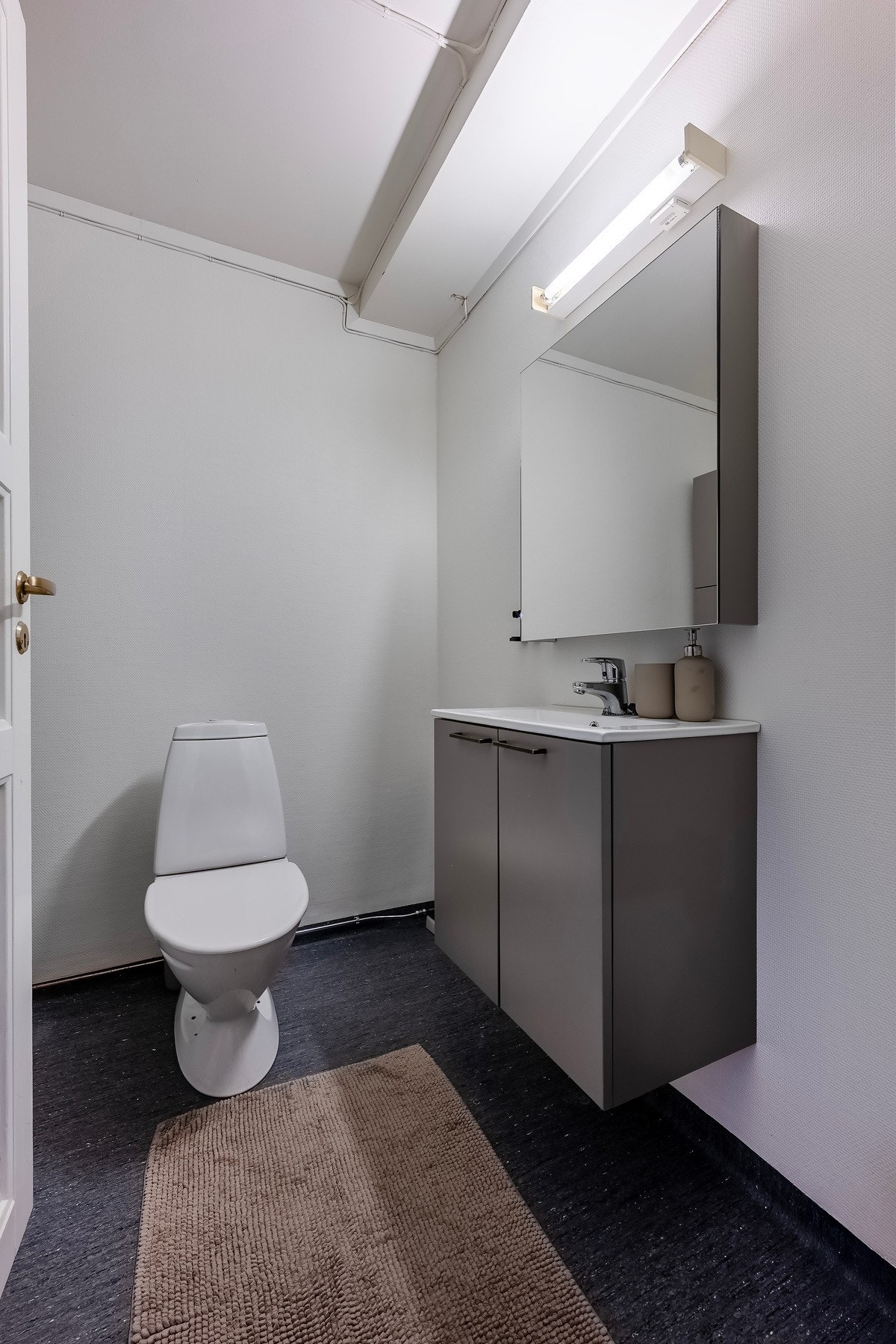 Her har man "alt" man trenger for det hverdagslige liv. Galleribilde