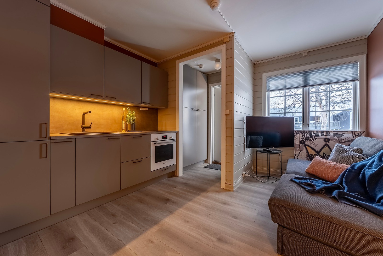 Pent og oppgradert kjøkken fra 2025 med moderne kvaliteter. Galleribilde