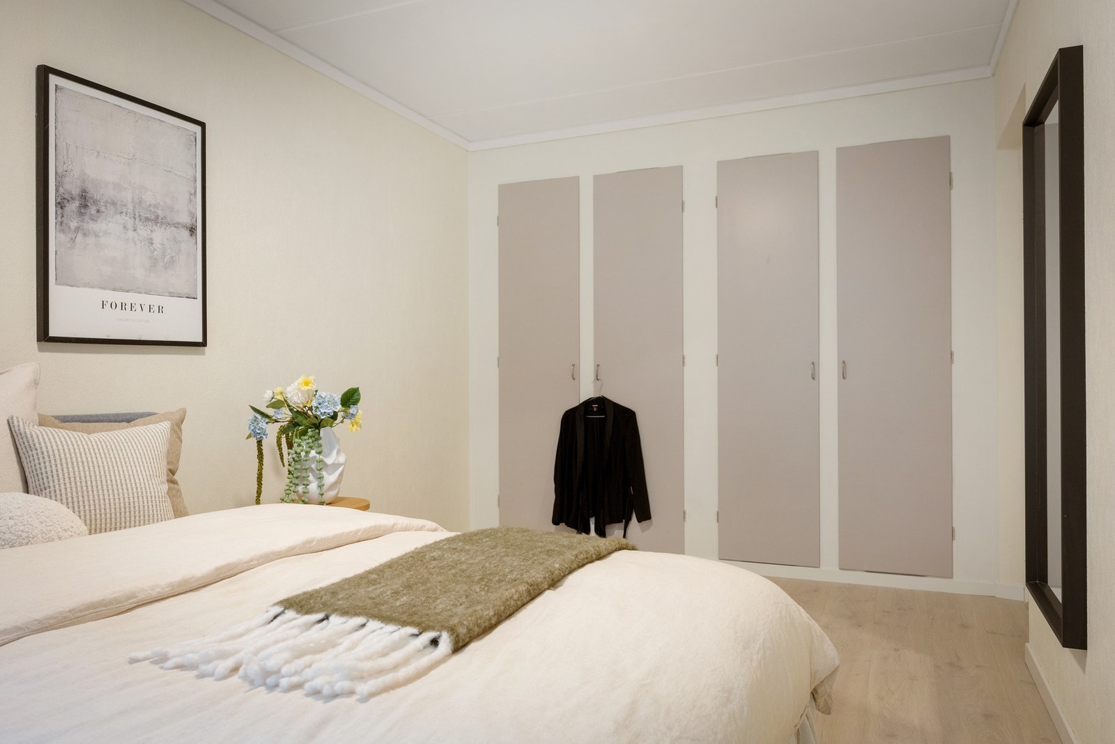 Innebygde garderobeskap Galleribilde