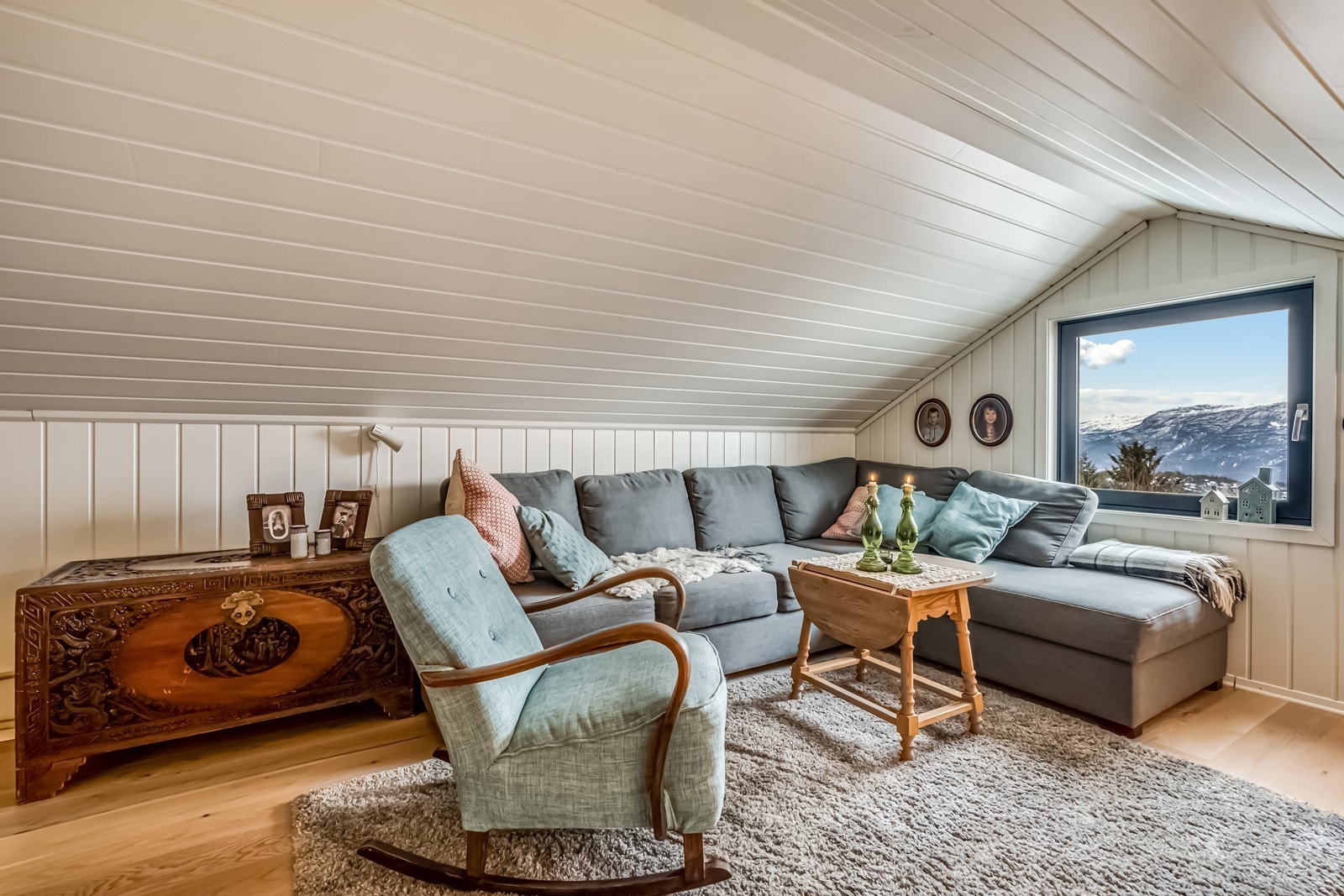 Hemsen. Galleribilde