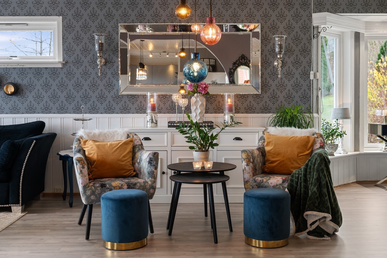 Lampe medfølger ikke salget Galleribilde