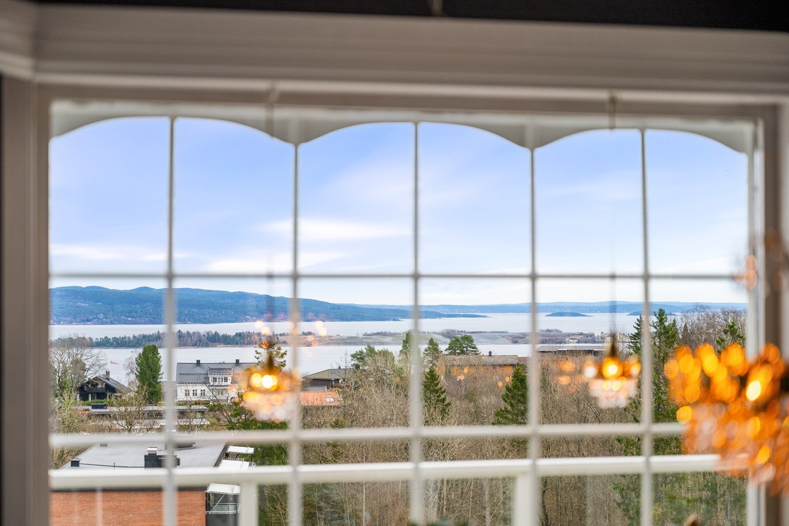 Flott sjøutsikt fra stuen Galleribilde