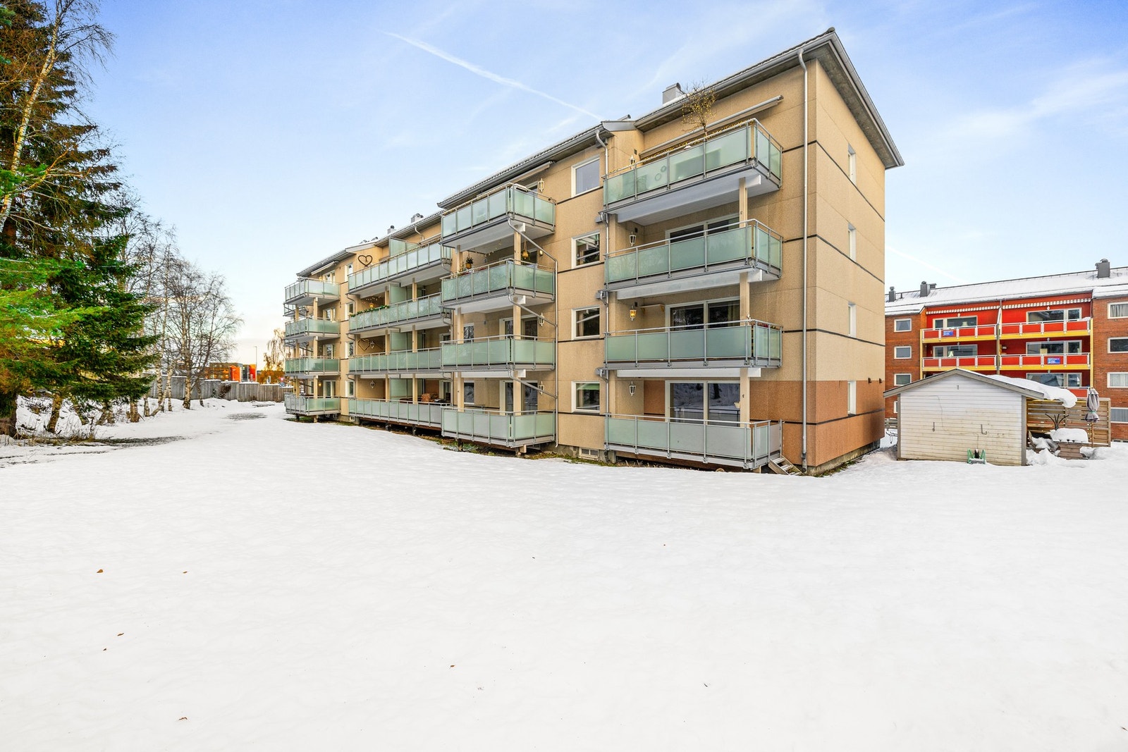 Leiligheten ligger i 1. etasje Galleribilde