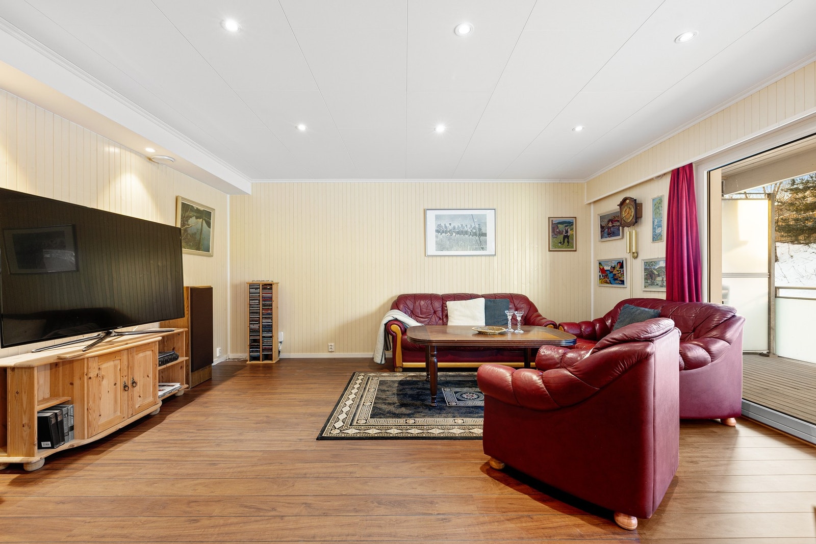 Stuas størrelse gjør den enkel å innrede Galleribilde