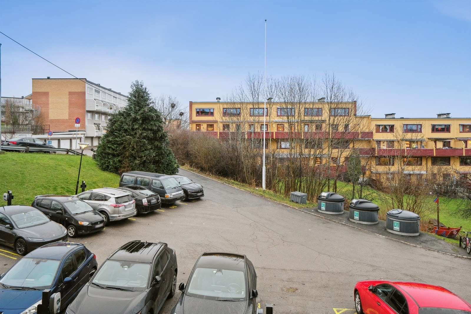 Utsikt og gjesteparkering Galleribilde