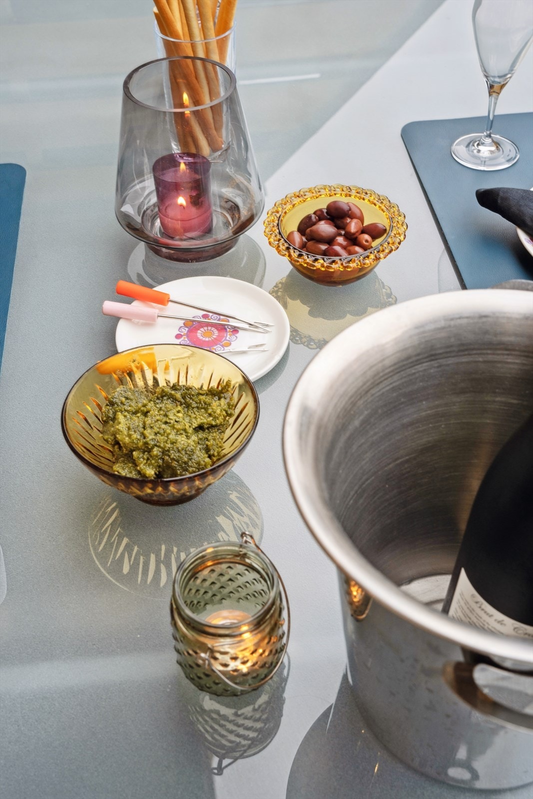 Varmtvann, internett og kabel-TV er inkludert i felleskostnadene. Galleribilde