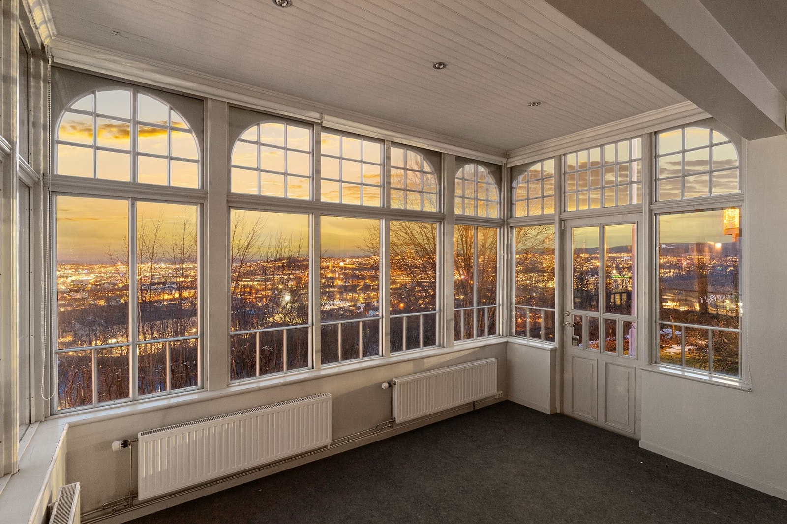 Egen utgang til hage. Galleribilde