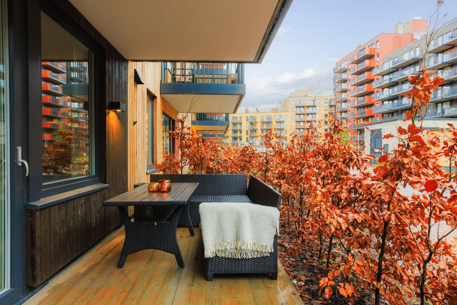 En gjennomført og tiltalende 3-roms leilighet ferdigstilt i 2023. Galleribilde