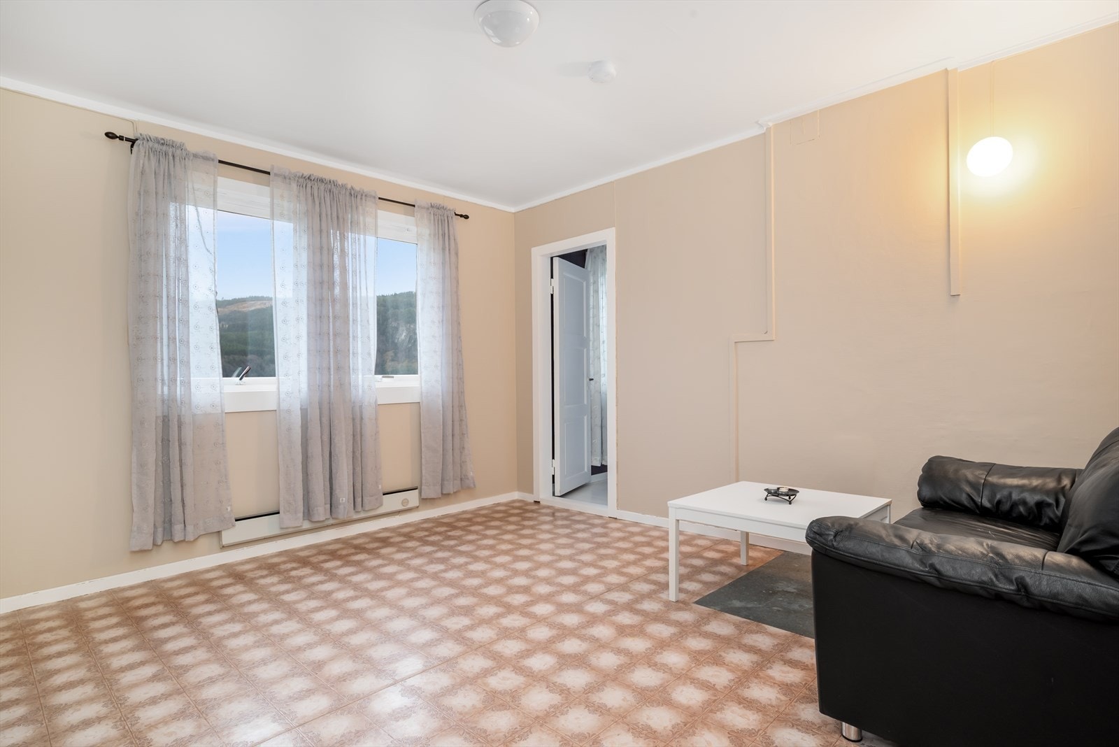 Loftstue Galleribilde