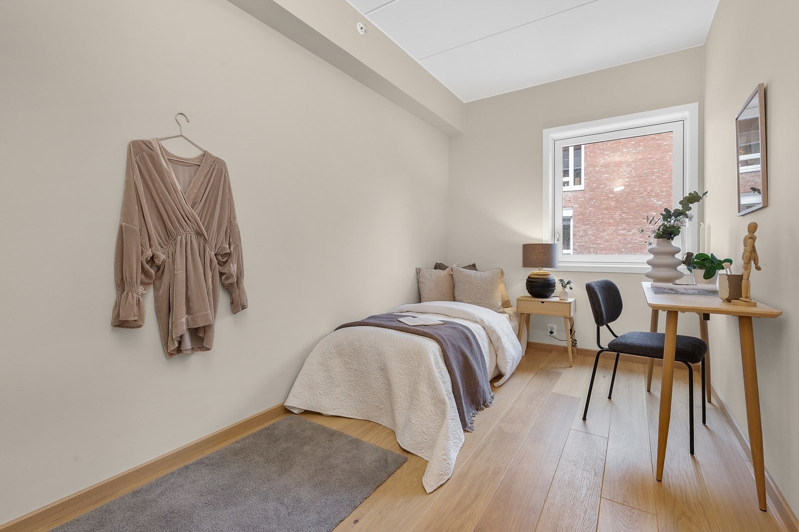 Ekstra soverom med fleksibel bruk - perfekt som gjesterom, kontor eller barnerom. Galleribilde