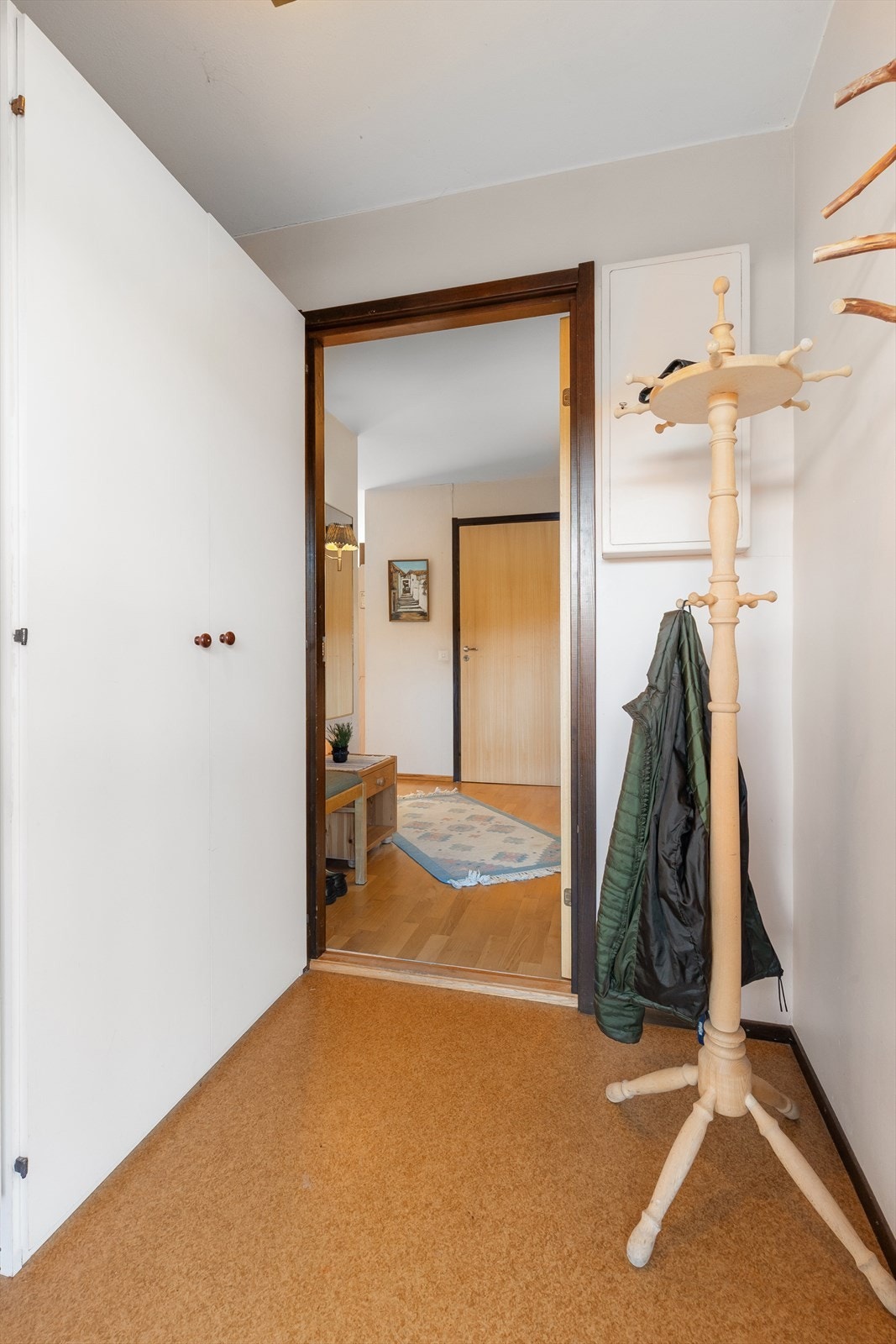 Vindfang / entré Galleribilde