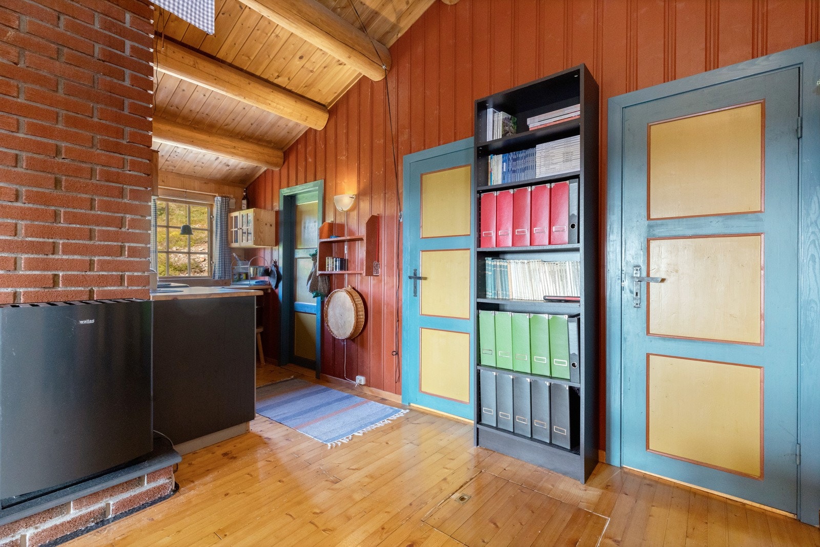 Hytta har tre soverom Galleribilde