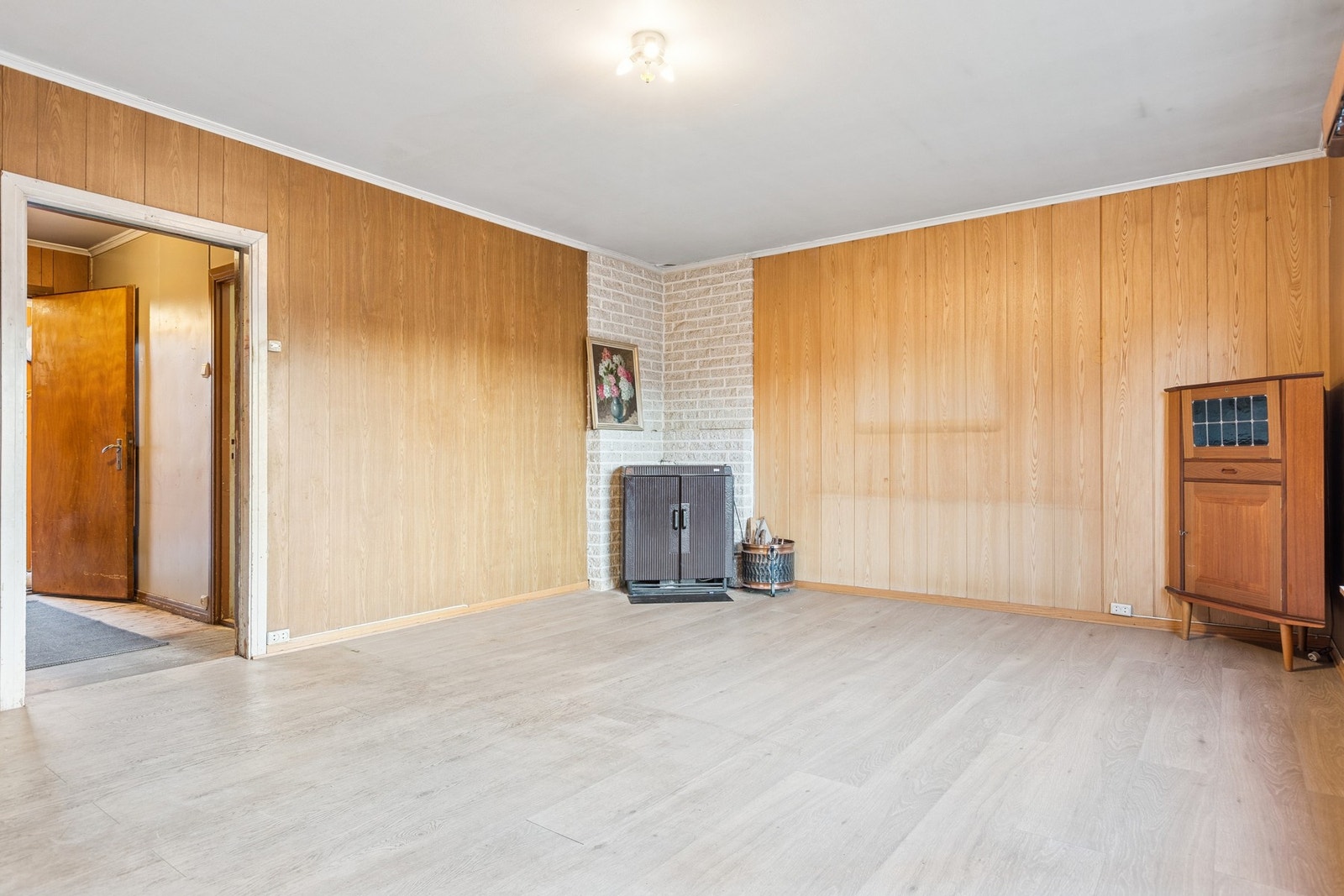 Stuen måler 42 kvm, og har dermed flere møbleringsmuligheter. Galleribilde