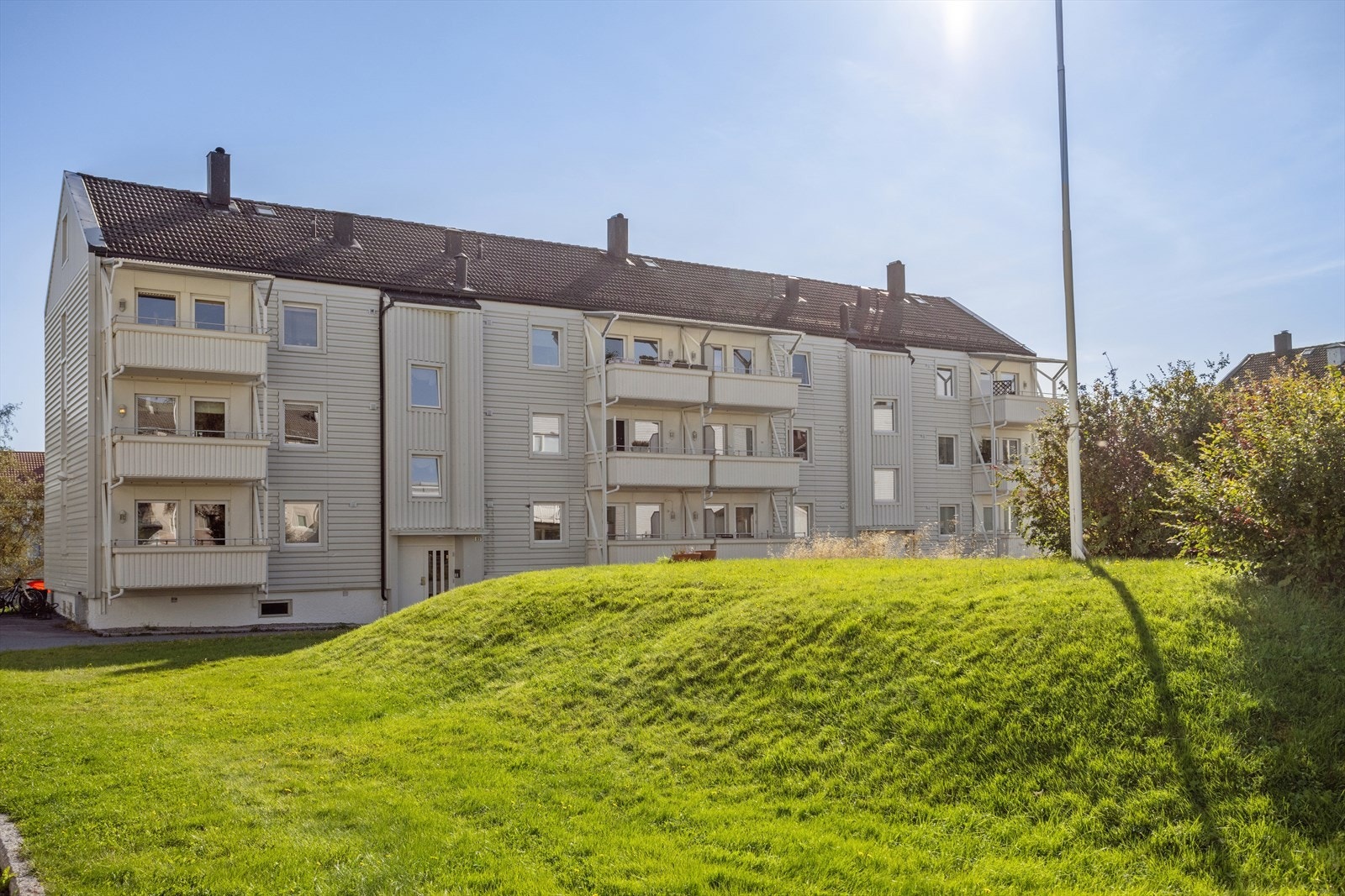 På borettslaget felles tun er det rikelig med grønt arealer. Galleribilde