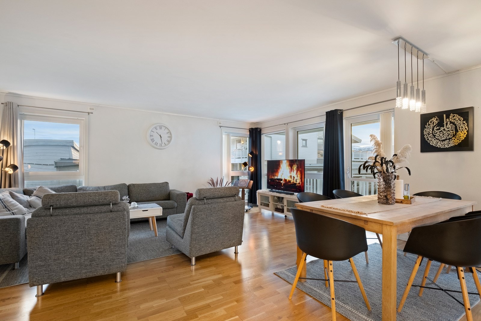 Fra kjøkken mot stue Galleribilde