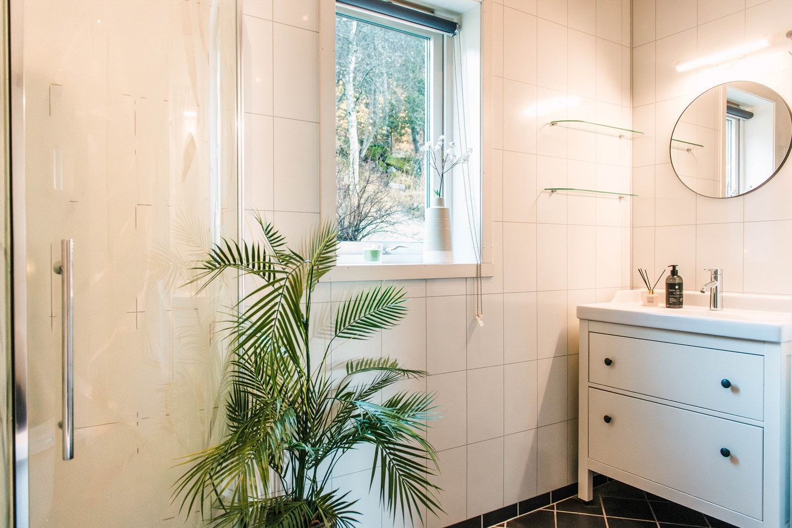 Bad 1. etasje. Galleribilde