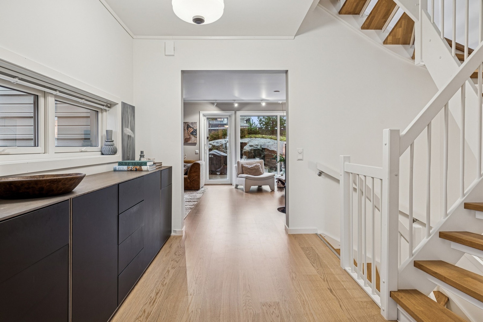 Mellomgang som knytter sonene sammen på en naturlig måte. Galleribilde