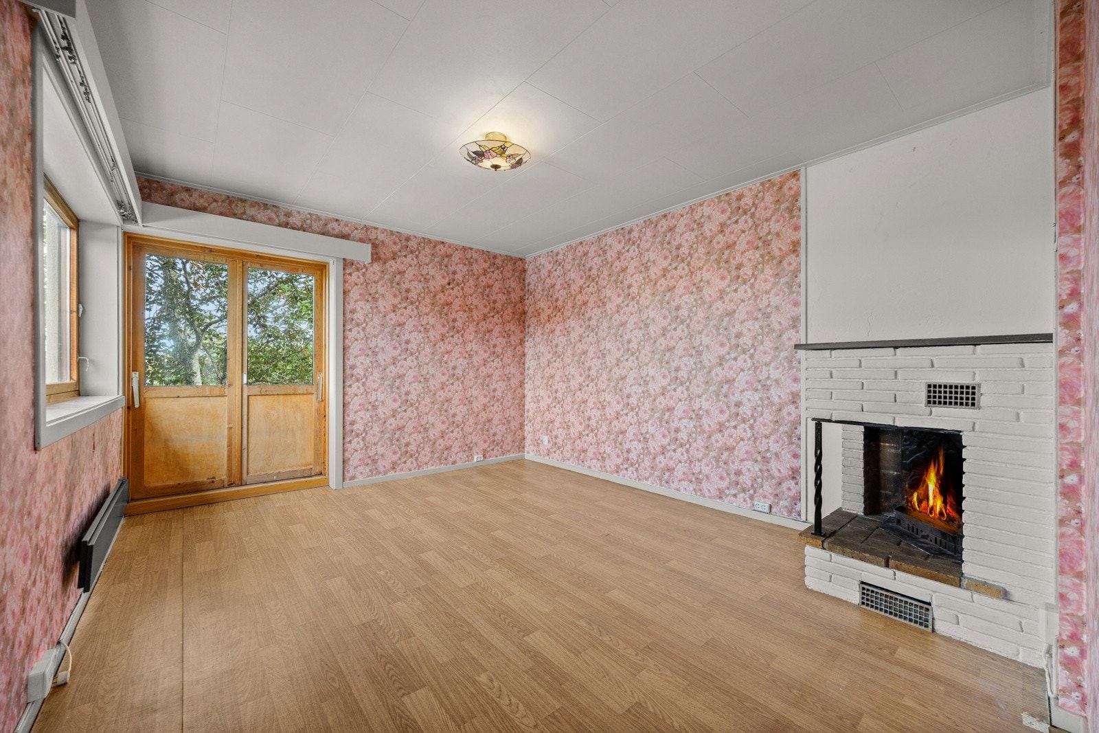 Soverom med utgang til veranda Galleribilde