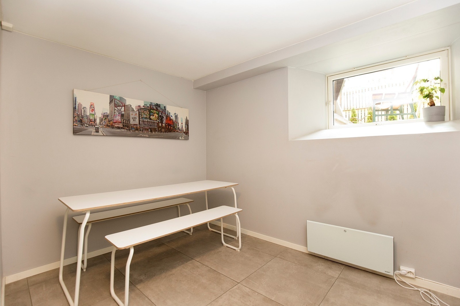 Frokostbenk Galleribilde