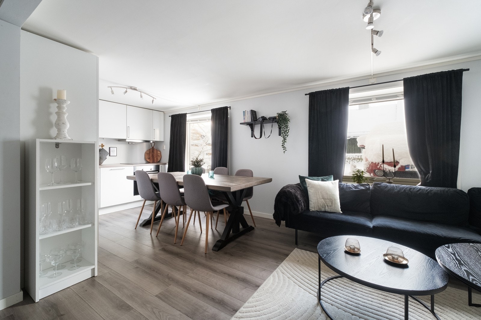 Aktiv Eiendomsmegling v/ Ulla E. Nystøyl ønsker velkommen til Kaptein Bødtkers gate 28. Foto: André Tomas Ormset-Paredes Galleribilde