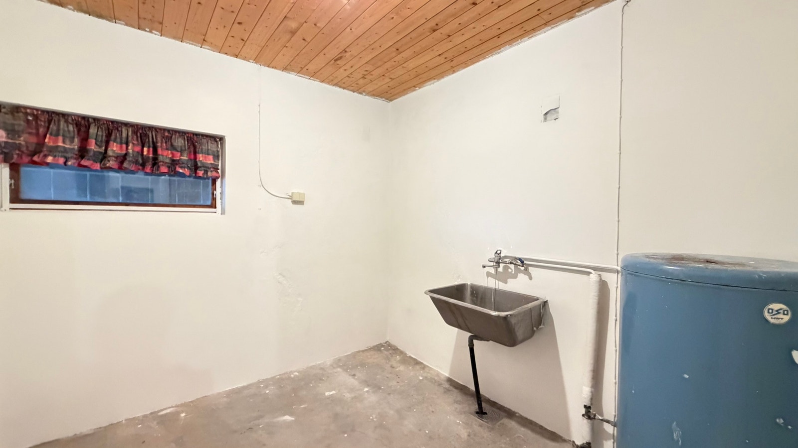 Underetasje - vaskerom Galleribilde