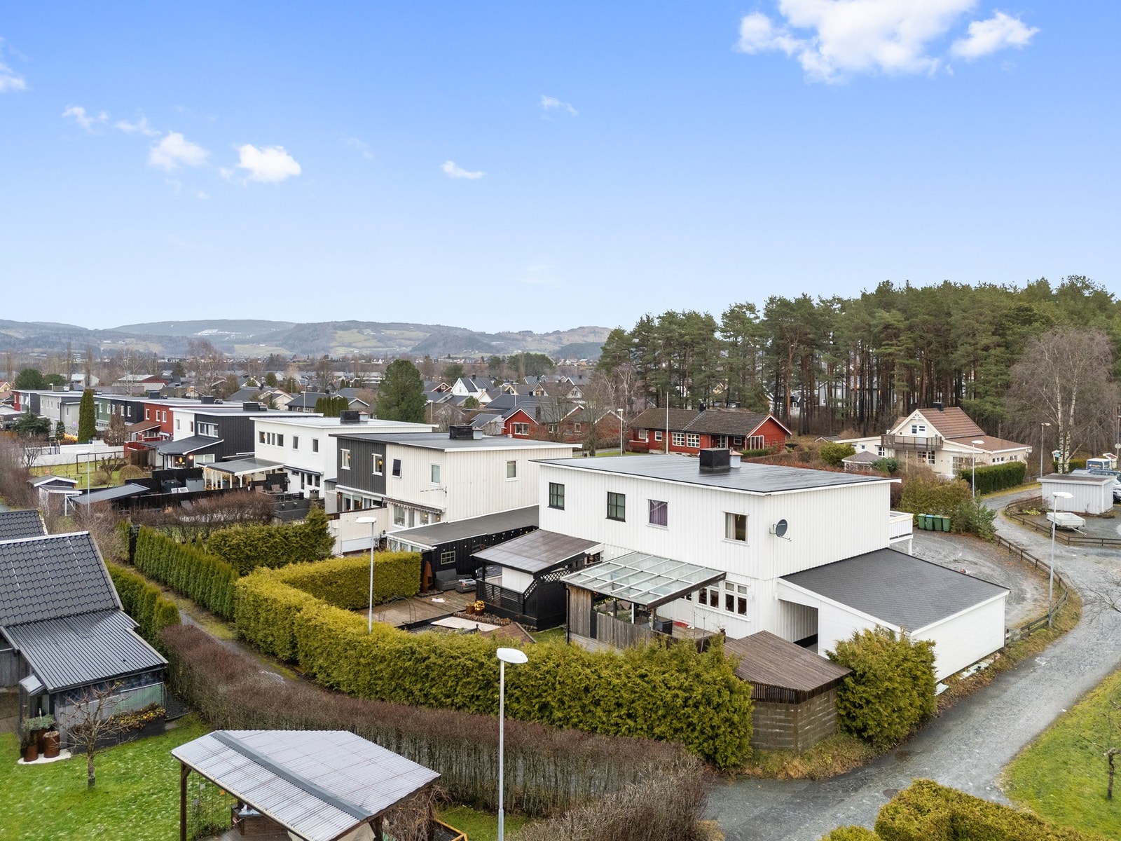 Skjermet hage. Galleribilde