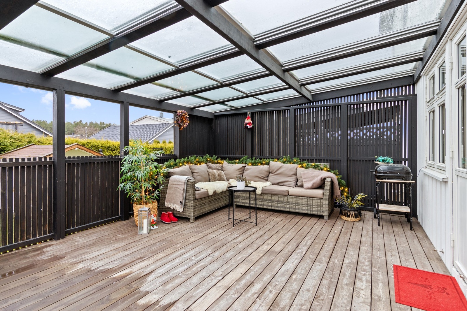 Takoverbygd terrasse. Galleribilde