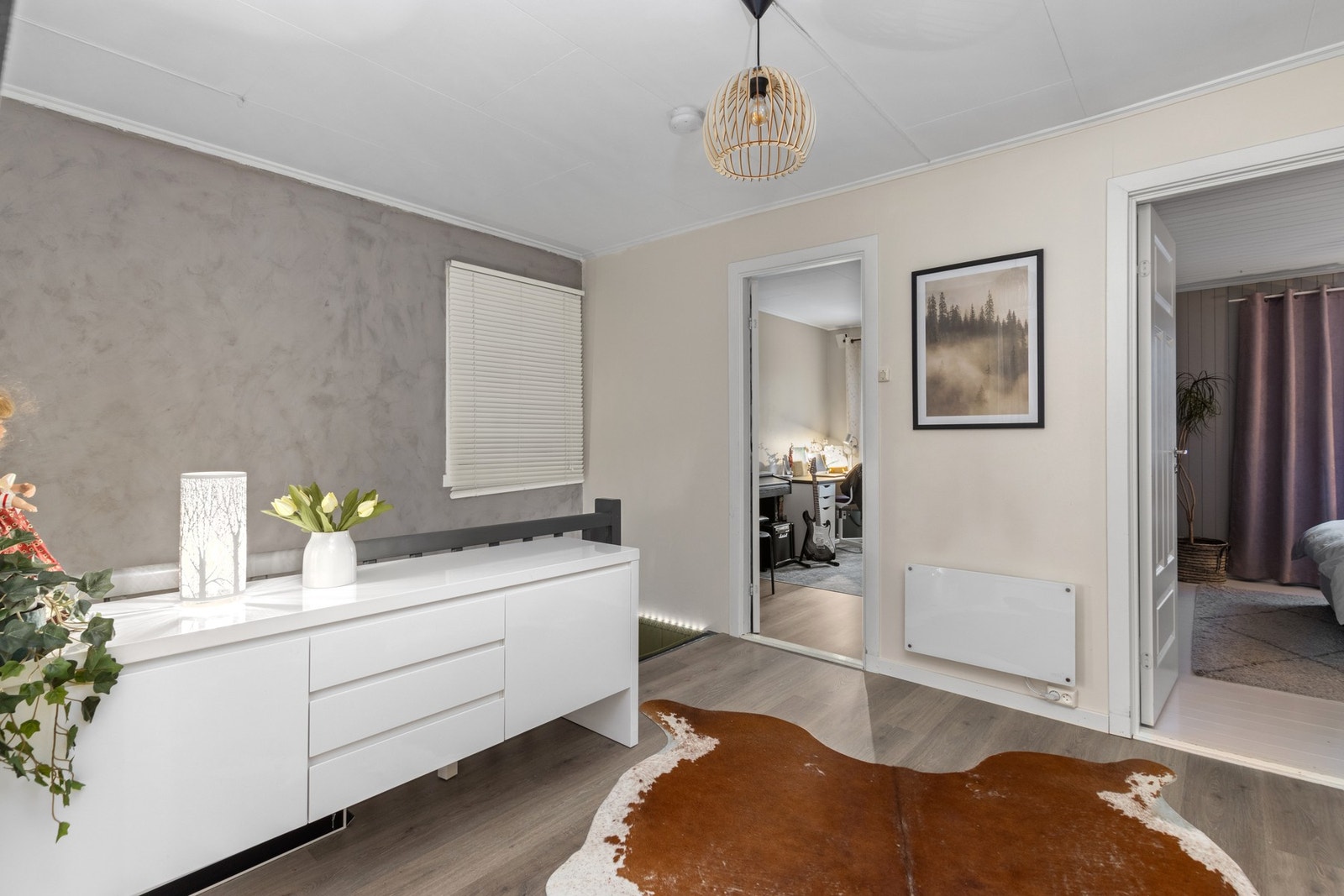 Gang/hall i andre etasje. Galleribilde