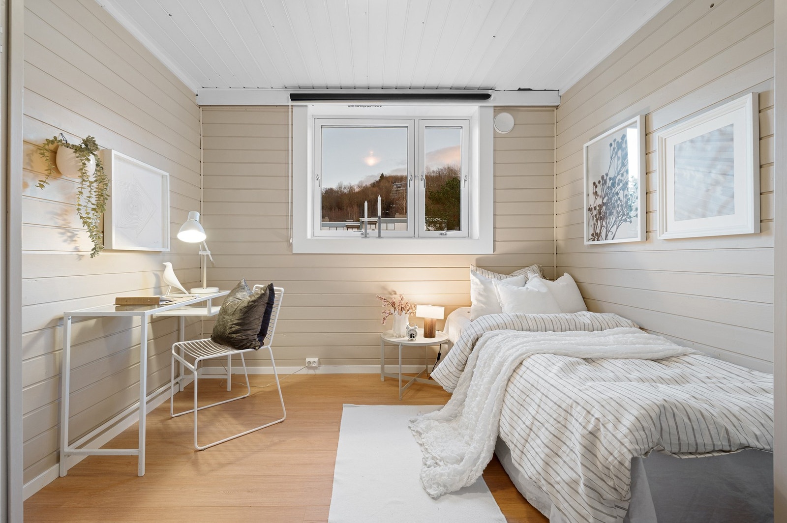 Soverom 2 måler 9 m². Galleribilde