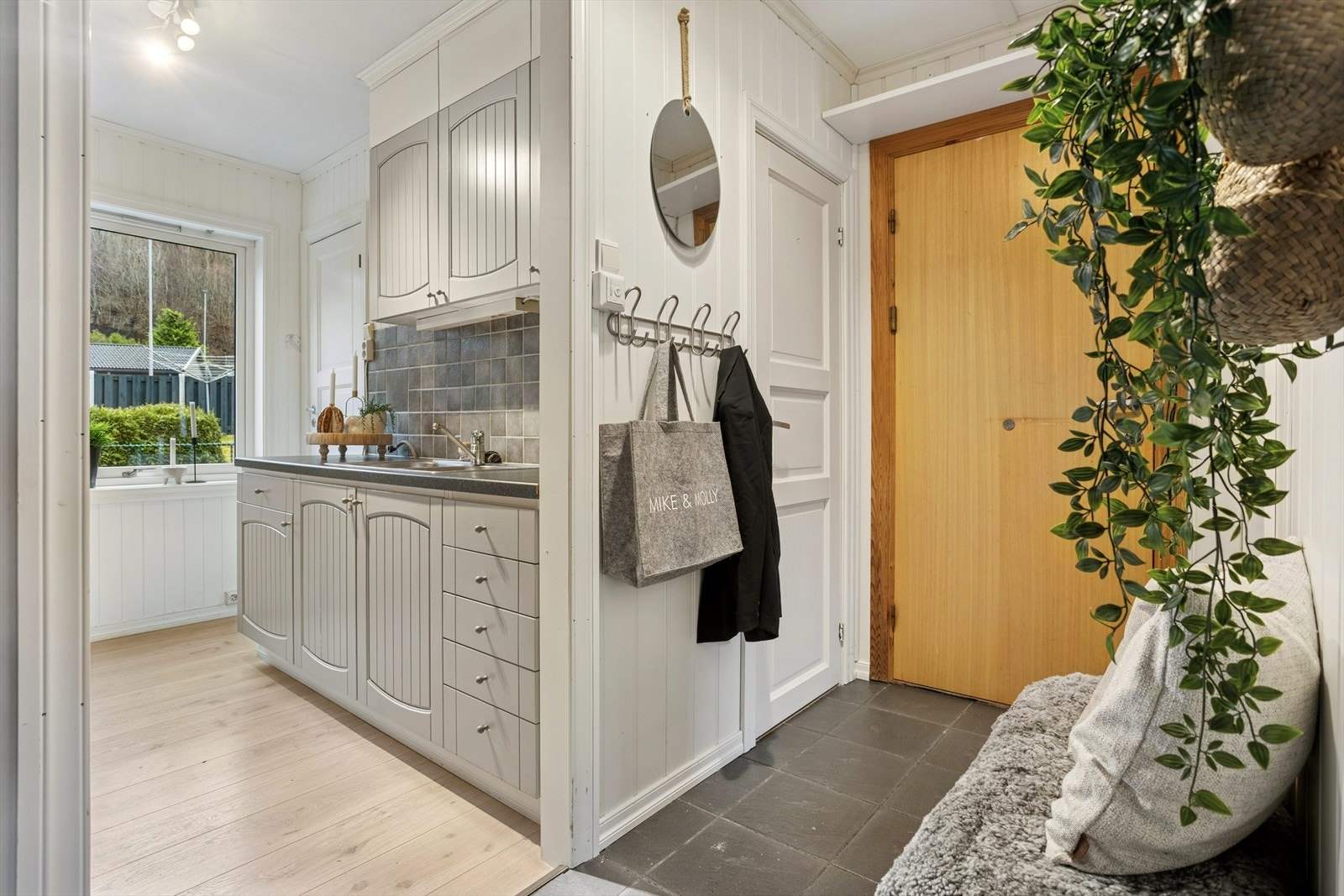 Trivelig leilighet med normalt god standard. Galleribilde