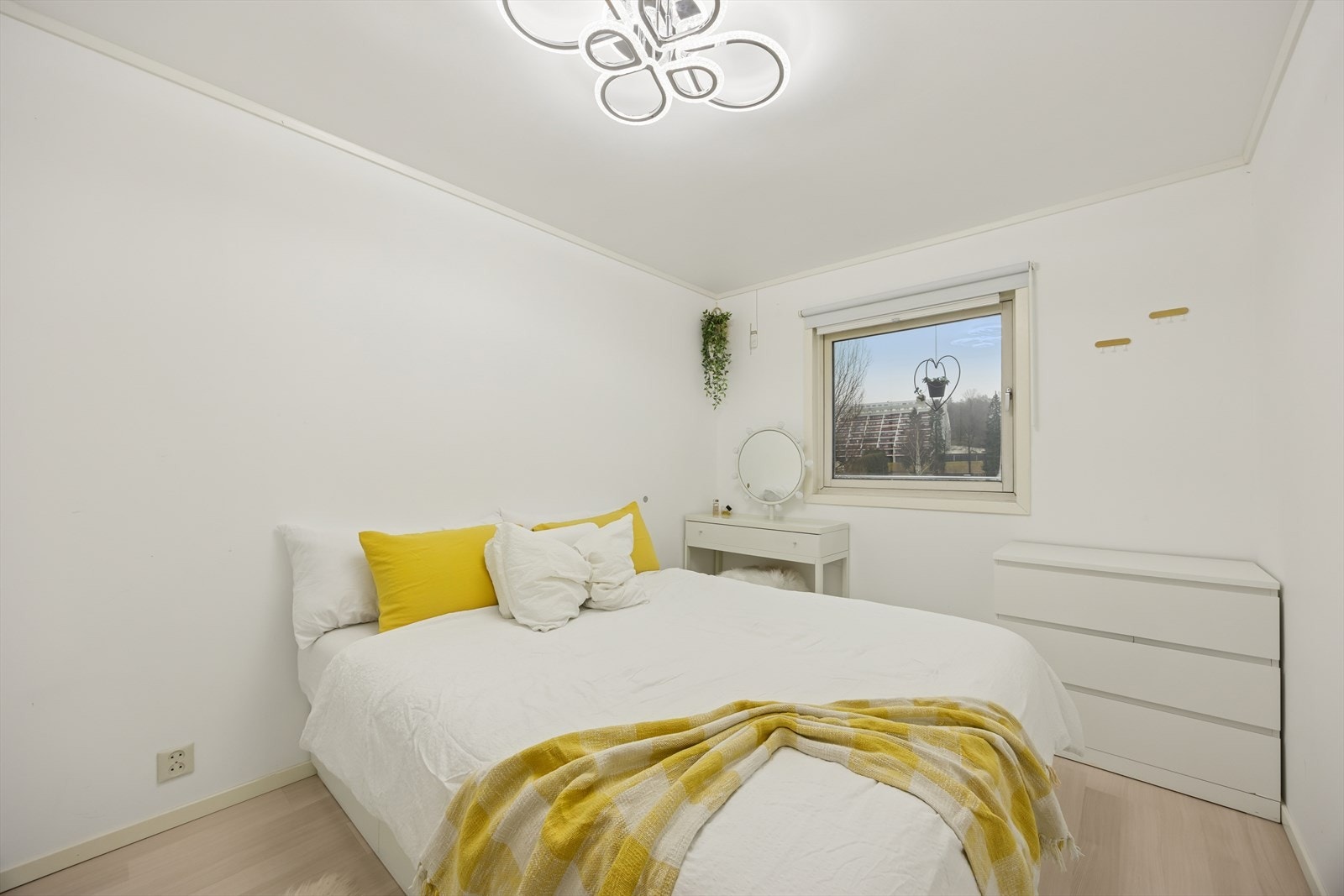 Leiligheten byr på totalt to soverom. Galleribilde