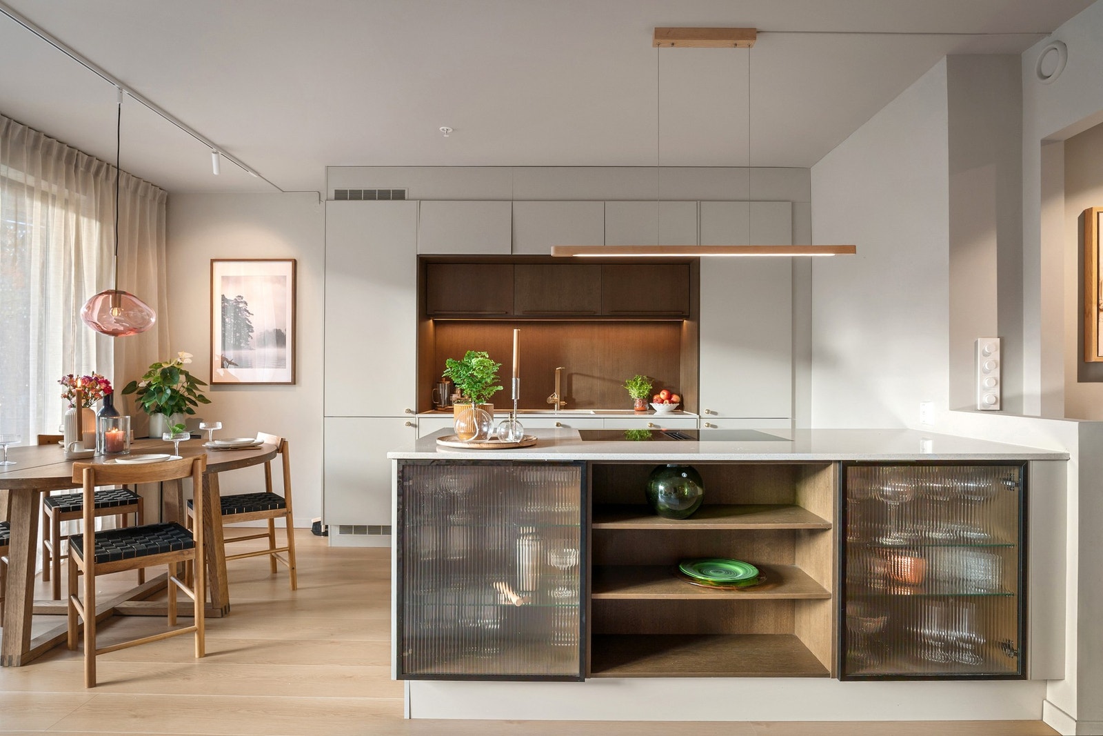 Kjøkkenet er levert fra kvalitetsleverandøren HTH. Galleribilde