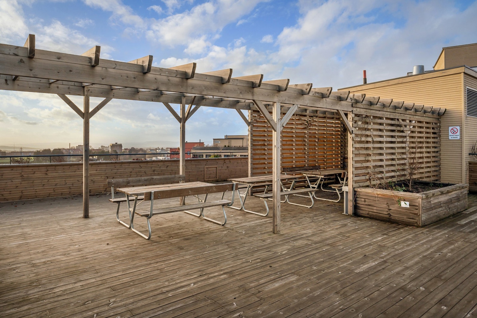 Inviter gjester til godt lag. Galleribilde