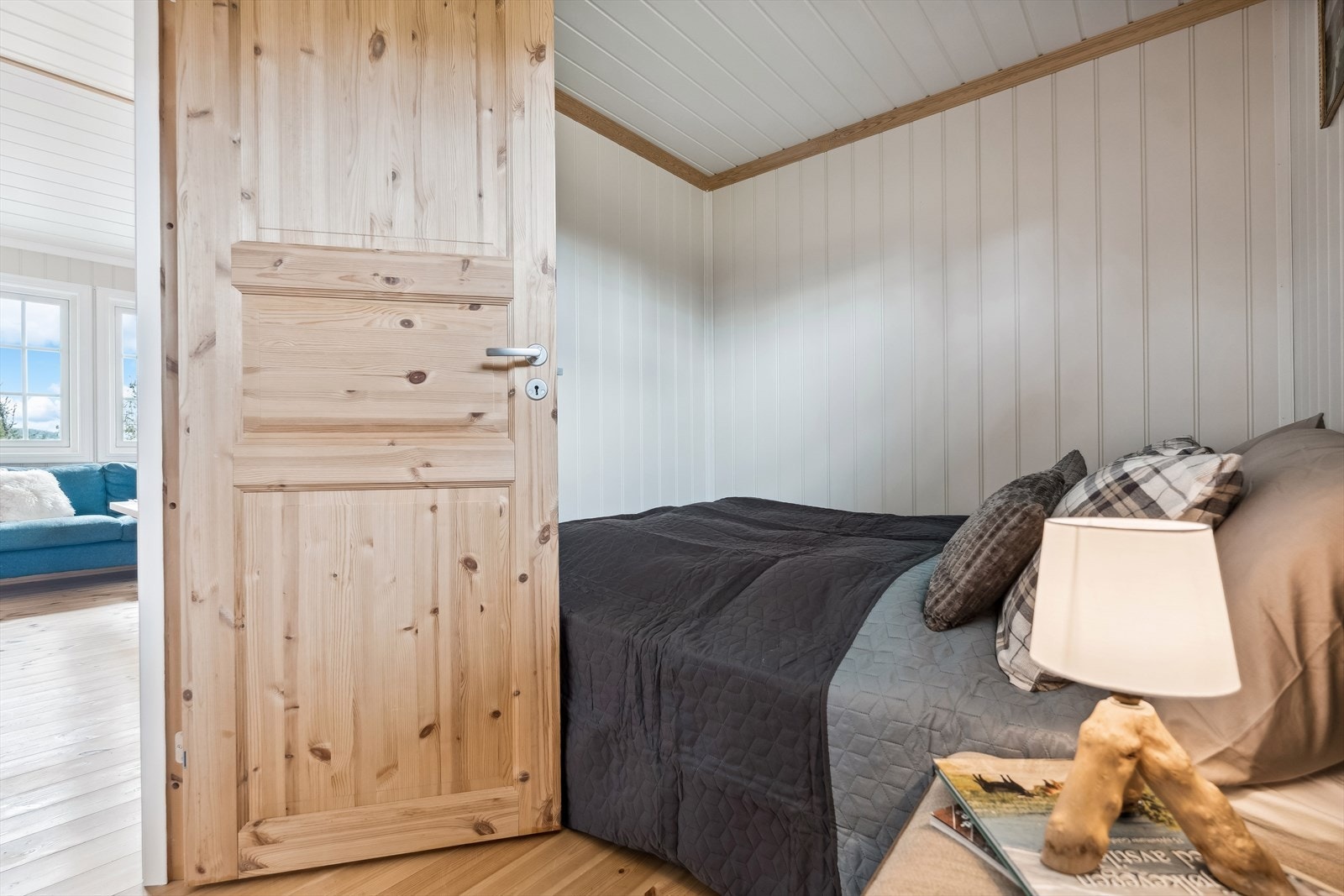 Totalt har hytta to soverom med fem sengeplasser. Soverom 1. Galleribilde