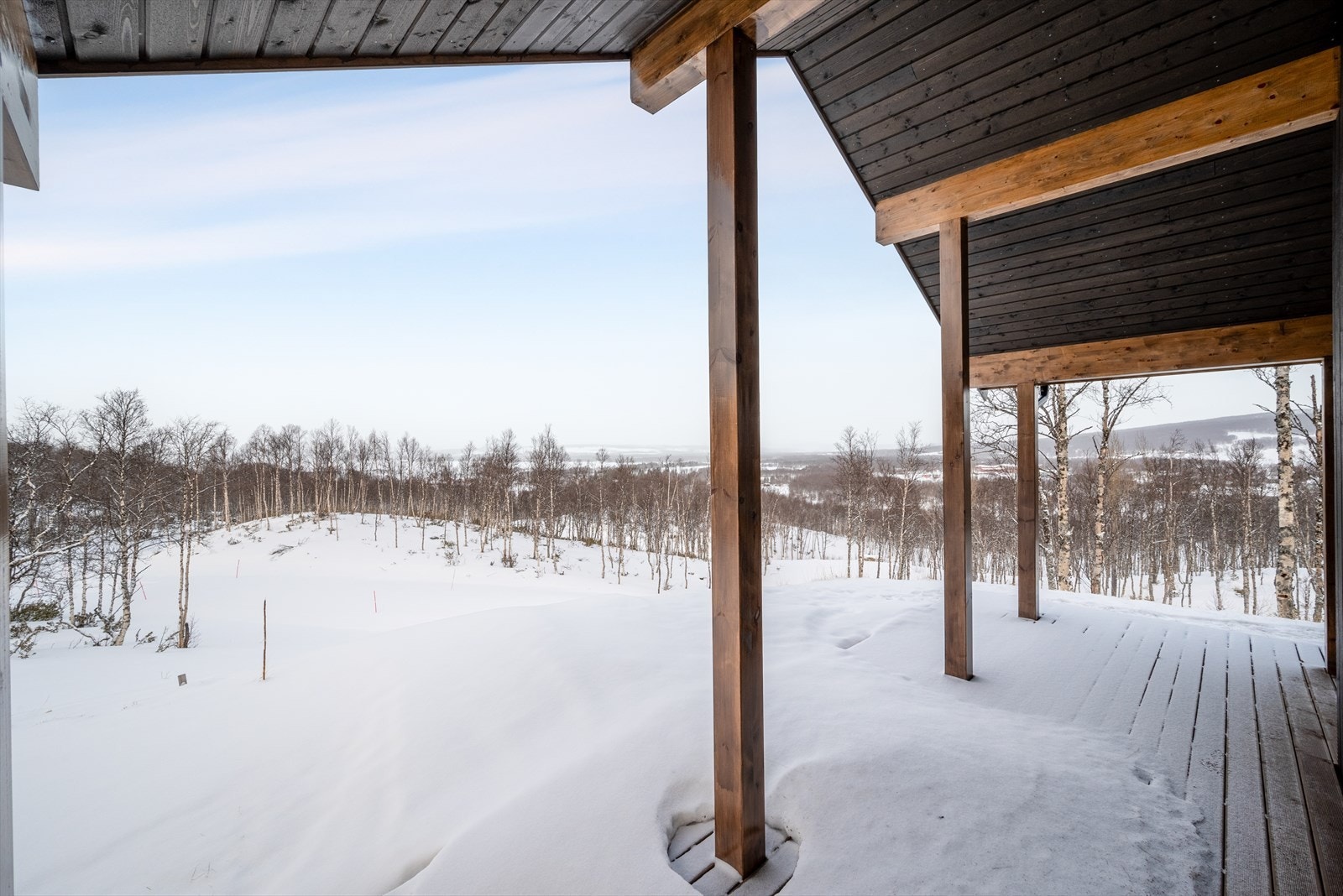 Overbygd terrasse på 22 kvm. Galleribilde