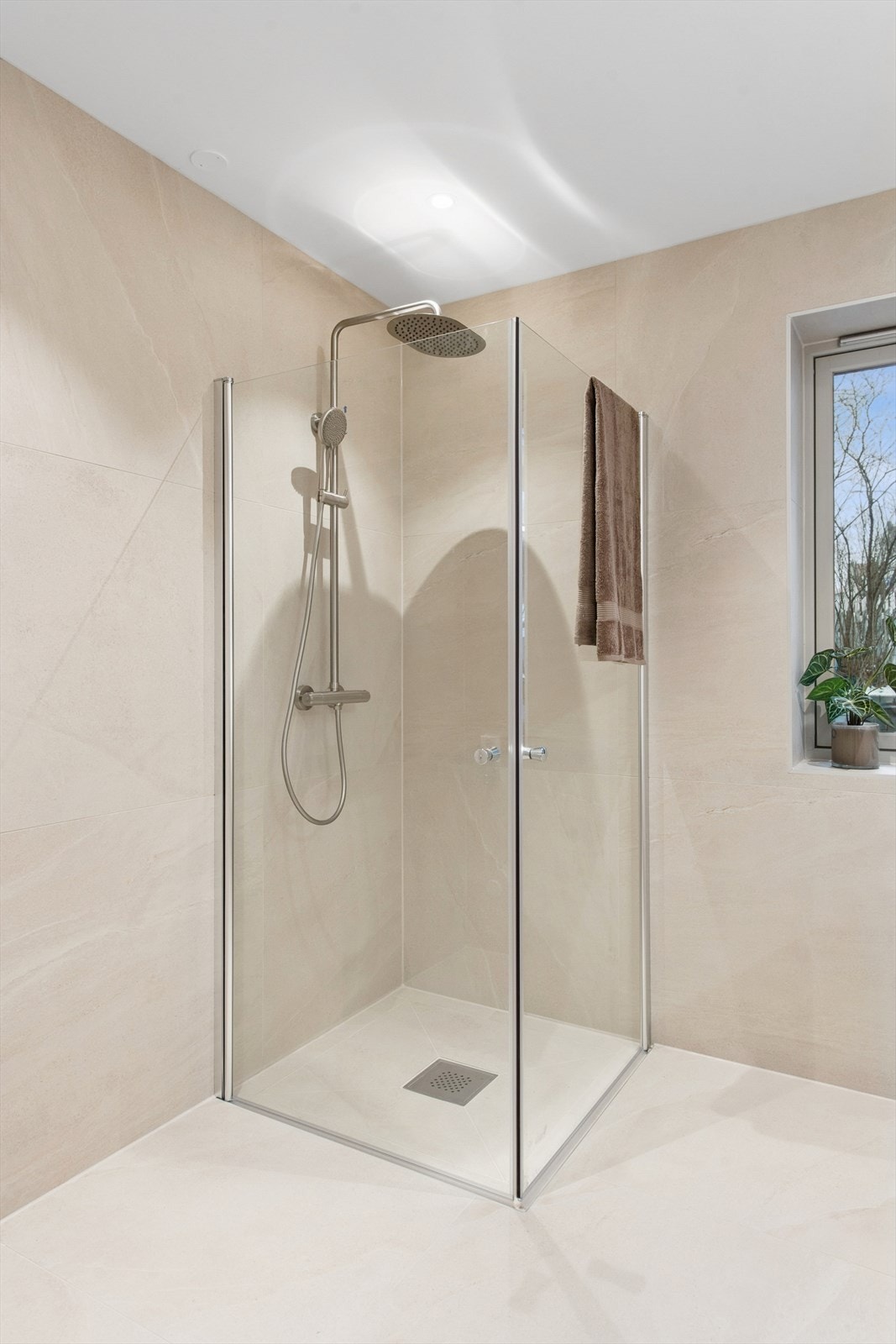 Baderom 1. etasje. Galleribilde