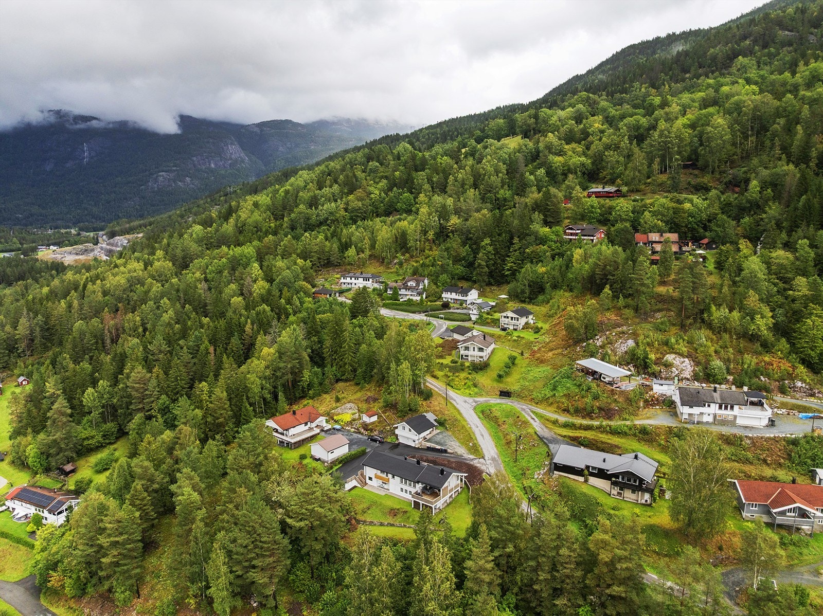 Solrik og flott beliggenhet. Galleribilde