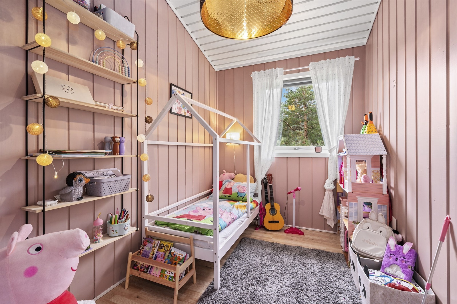 Soverom. Galleribilde