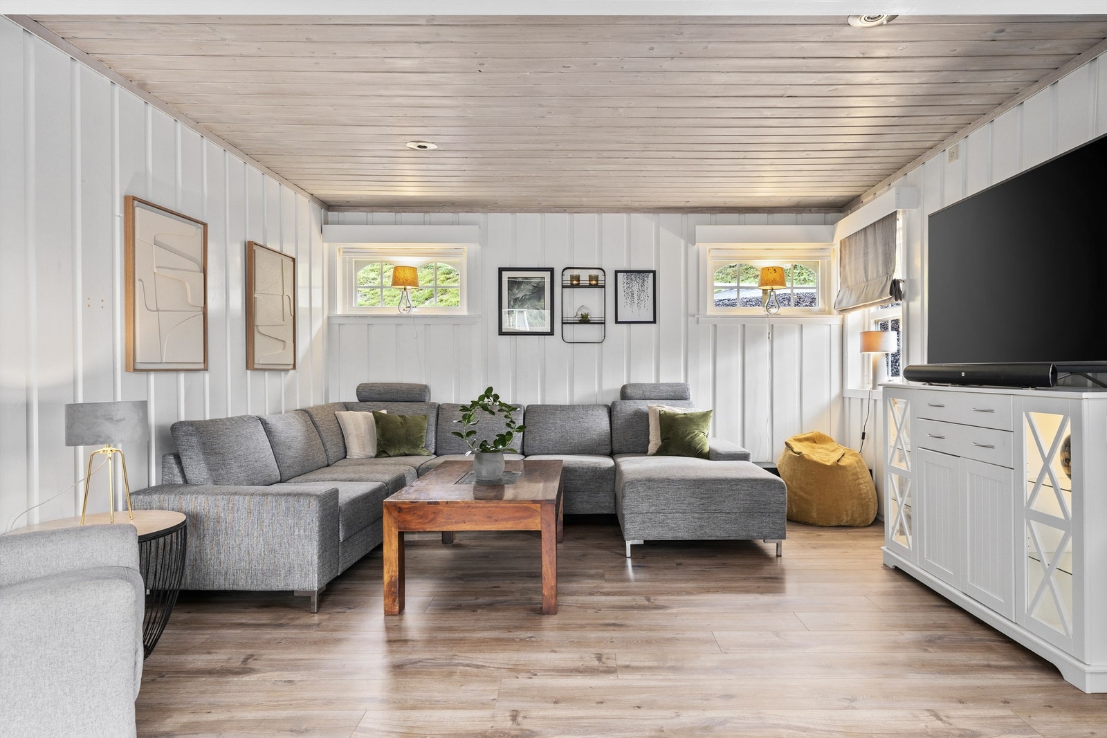 Tv-stue. Galleribilde