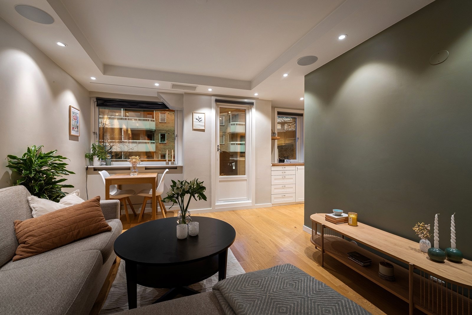 Boligen har en god planløsning som bidrar til egen definerte soner Galleribilde