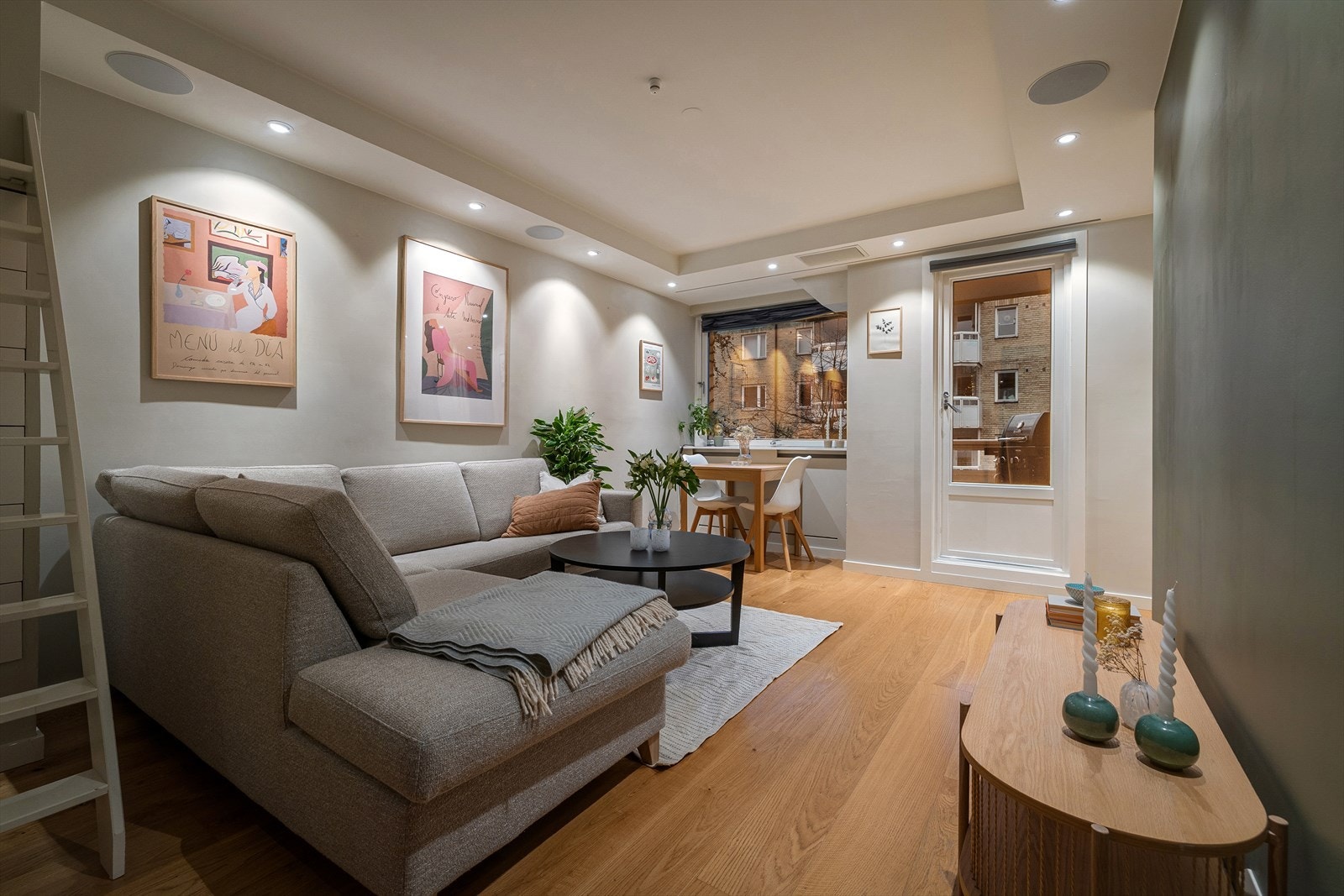 Velkommen til Ullernchausséen 46B - Presentert av Marcus Nielsen Rommen ved Nordvik Røa Galleribilde