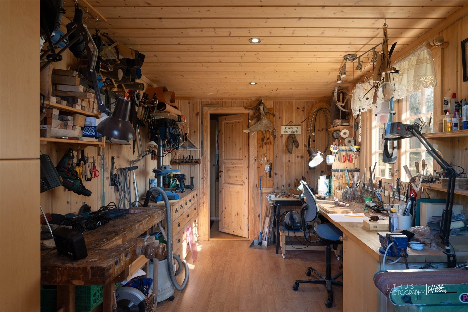 Hobbyrom/snekkerverksted Galleribilde